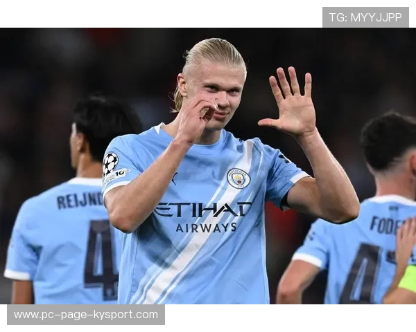 曼城靠福登的回传助攻，哈兰德推射入网