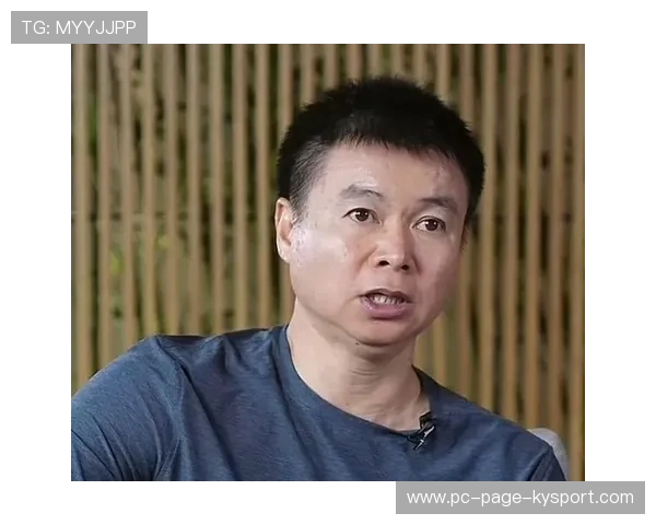 陈哲宣连吃2张黄牌触碰于根伟底线,或将受重罚,陈哲1126 陈哲宣连吃2张黄牌触碰于根伟底线,或将受重罚,陈哲1126