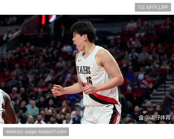 开拓者最后两分钟强投偏出，遗憾收场